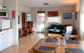 Awesome Apartment In Offersøy With Sauna